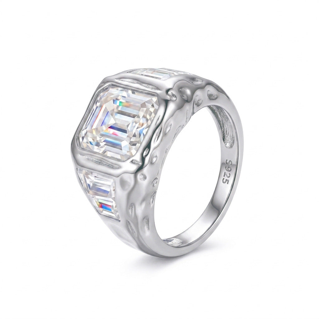 The Isadora ring — product photo 7