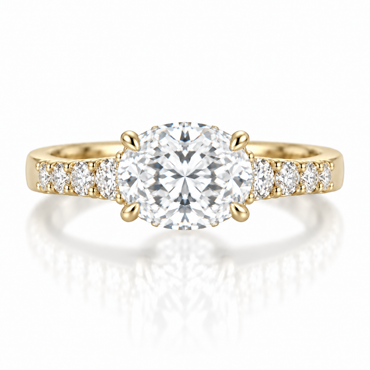 The Charlotte ring in gold