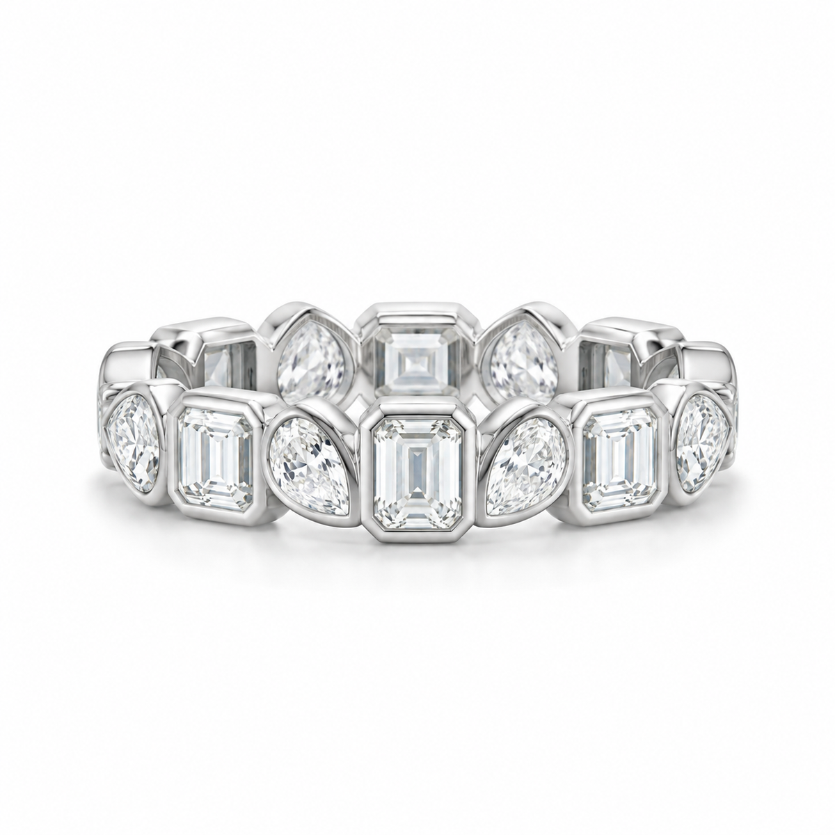 The Livia band in silver
